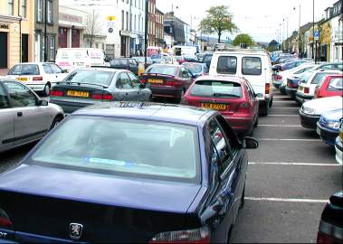 Traffic in Katherine Street